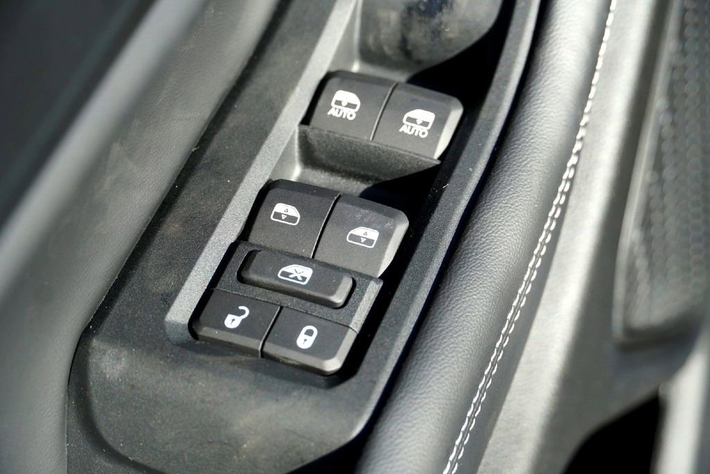 New 2025 Jeep Grand Cherokee L Altitude image 23