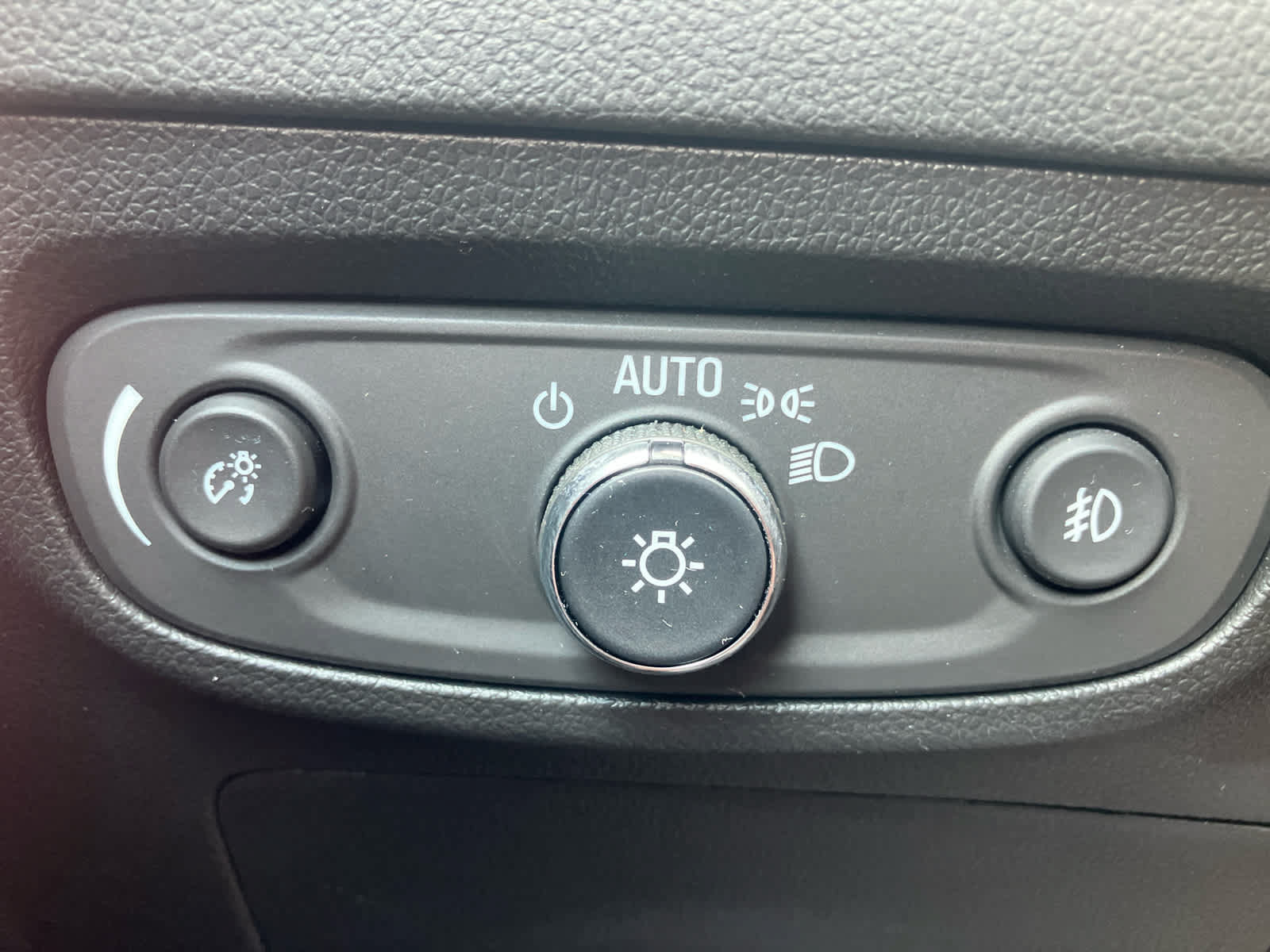 Used 2023 Buick Encore GX Select FWD image 14