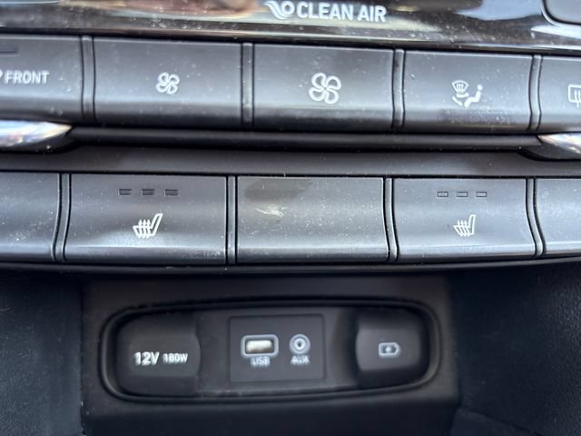 Used 2019 Hyundai Santa Fe Limited AWD/4WD image 27