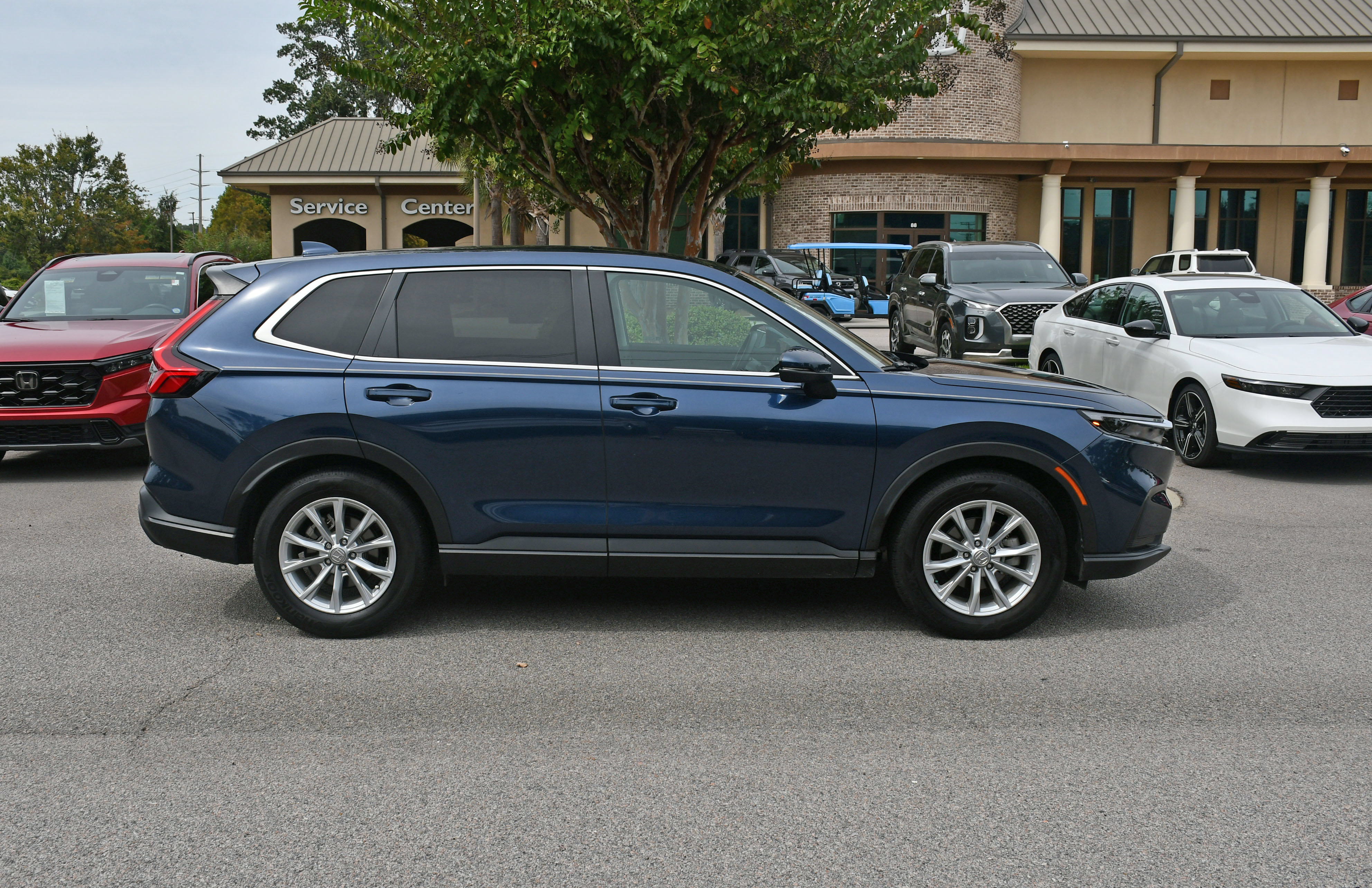 Certified 2024 Honda CR-V EX image 5
