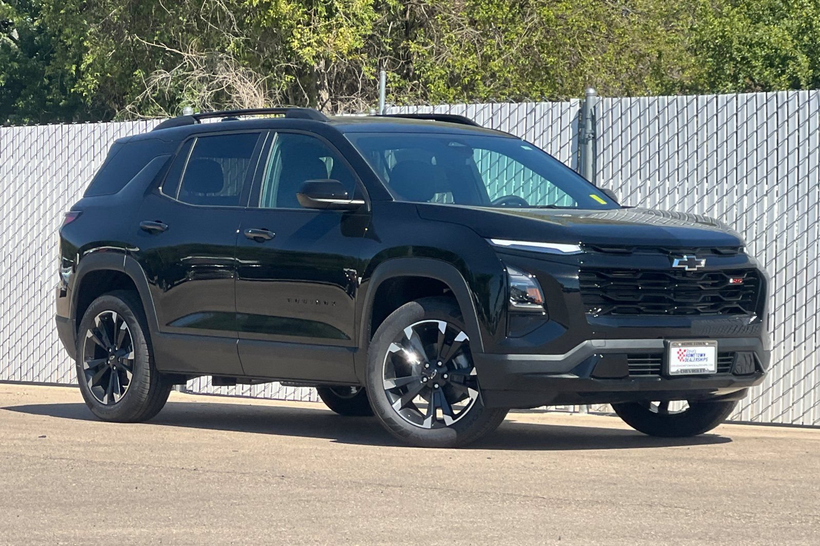 New 2026 Chevrolet Equinox RS AWD/4WD image 2