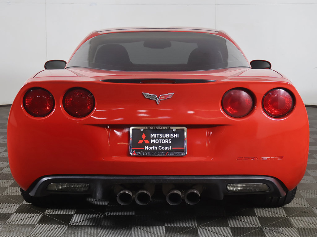 Used 2006 Chevrolet Corvette Coupe w/ Preferred Equipment Group RWD image 8
