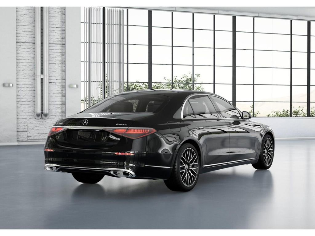 Used 2025 Mercedes-Benz S 580 4MATIC Sedan image 22