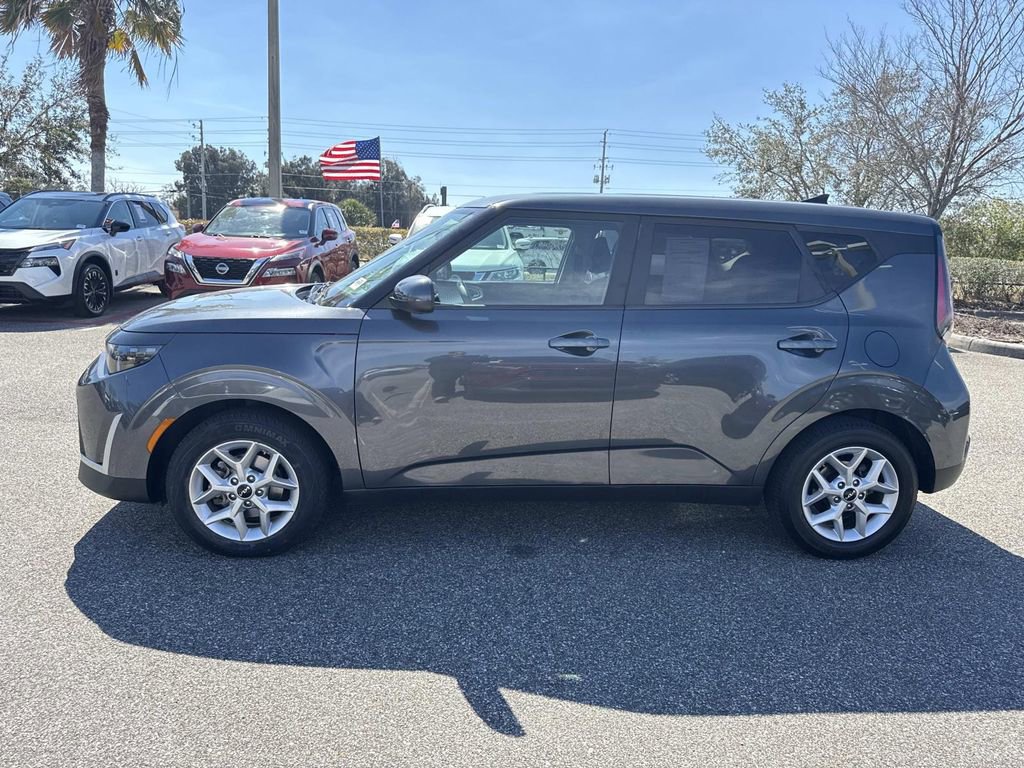 Used 2024 Kia Soul LX w/ Option Group 015 image 7