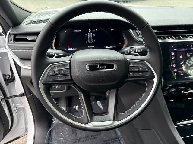 New 2026 Jeep Grand Cherokee Laredo AWD/4WD image 18