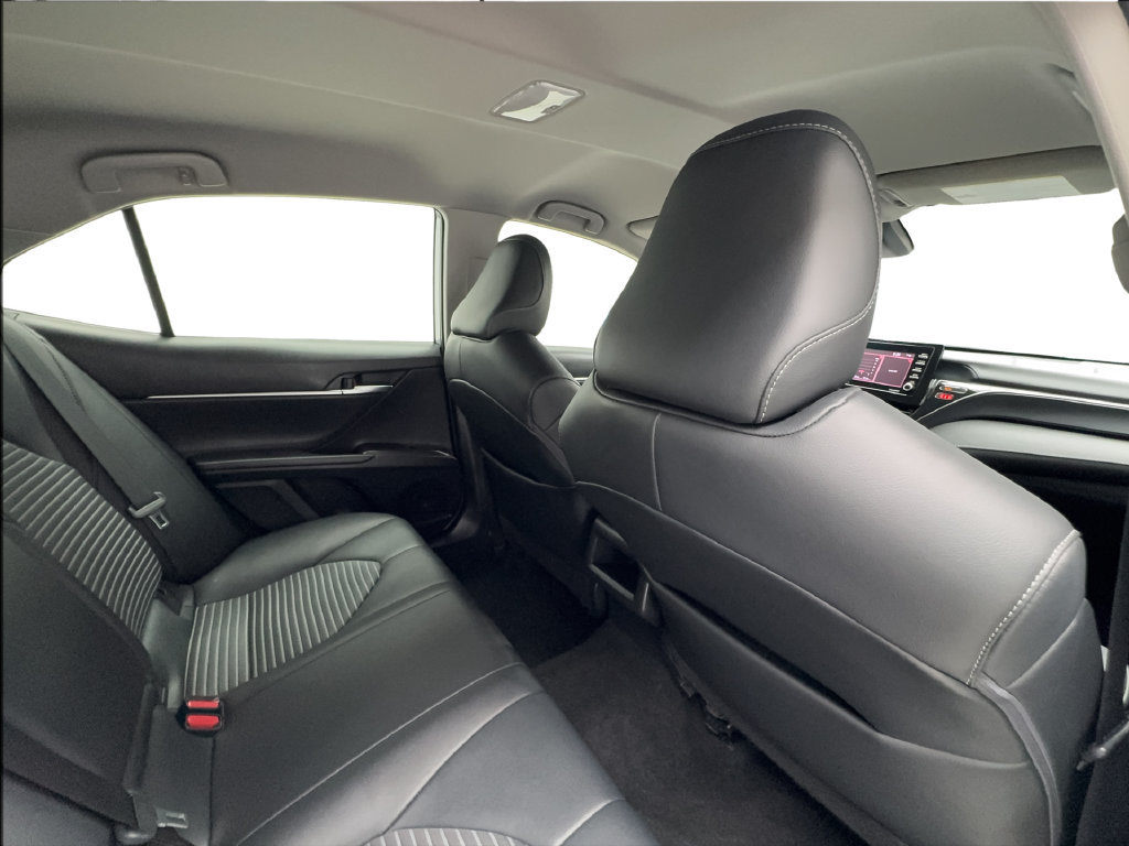 Used 2023 Toyota Camry SE FWD image 29