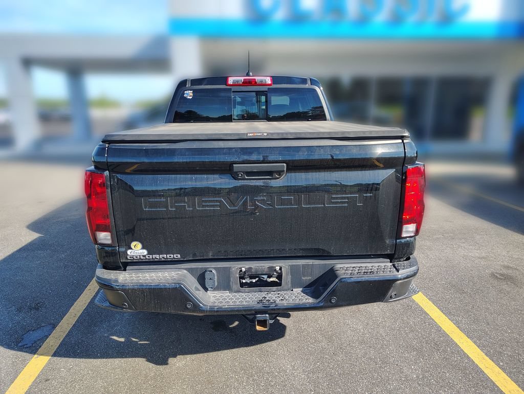 Used 2024 Chevrolet Colorado Trail Boss w/ Advanced Trailering Package AWD/4WD image 10