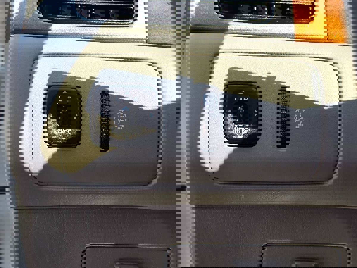 Used 2006 Lexus ES 330 image 42