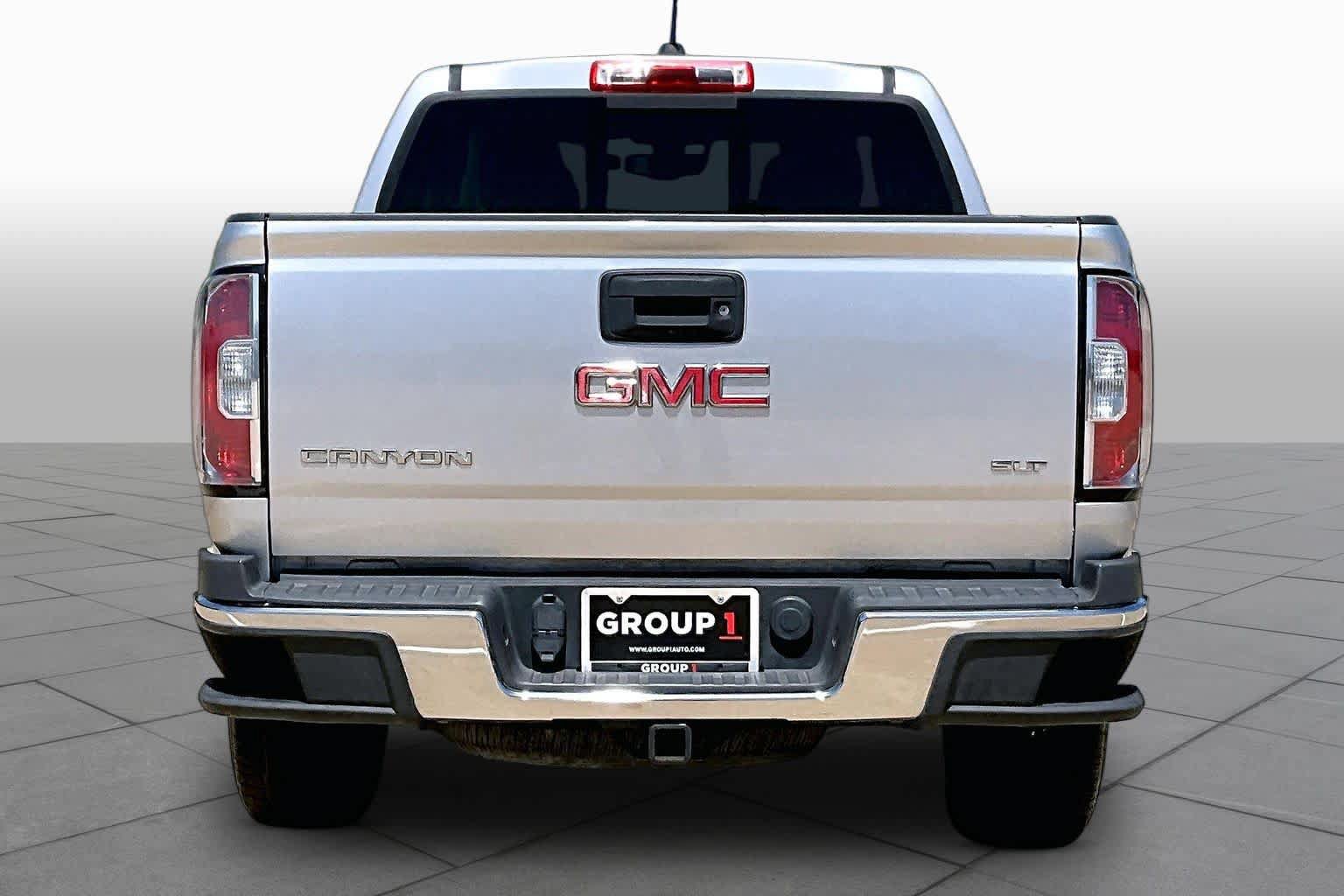 Used 2016 GMC Canyon SLT w/ Driver Alert Package RWD image 5