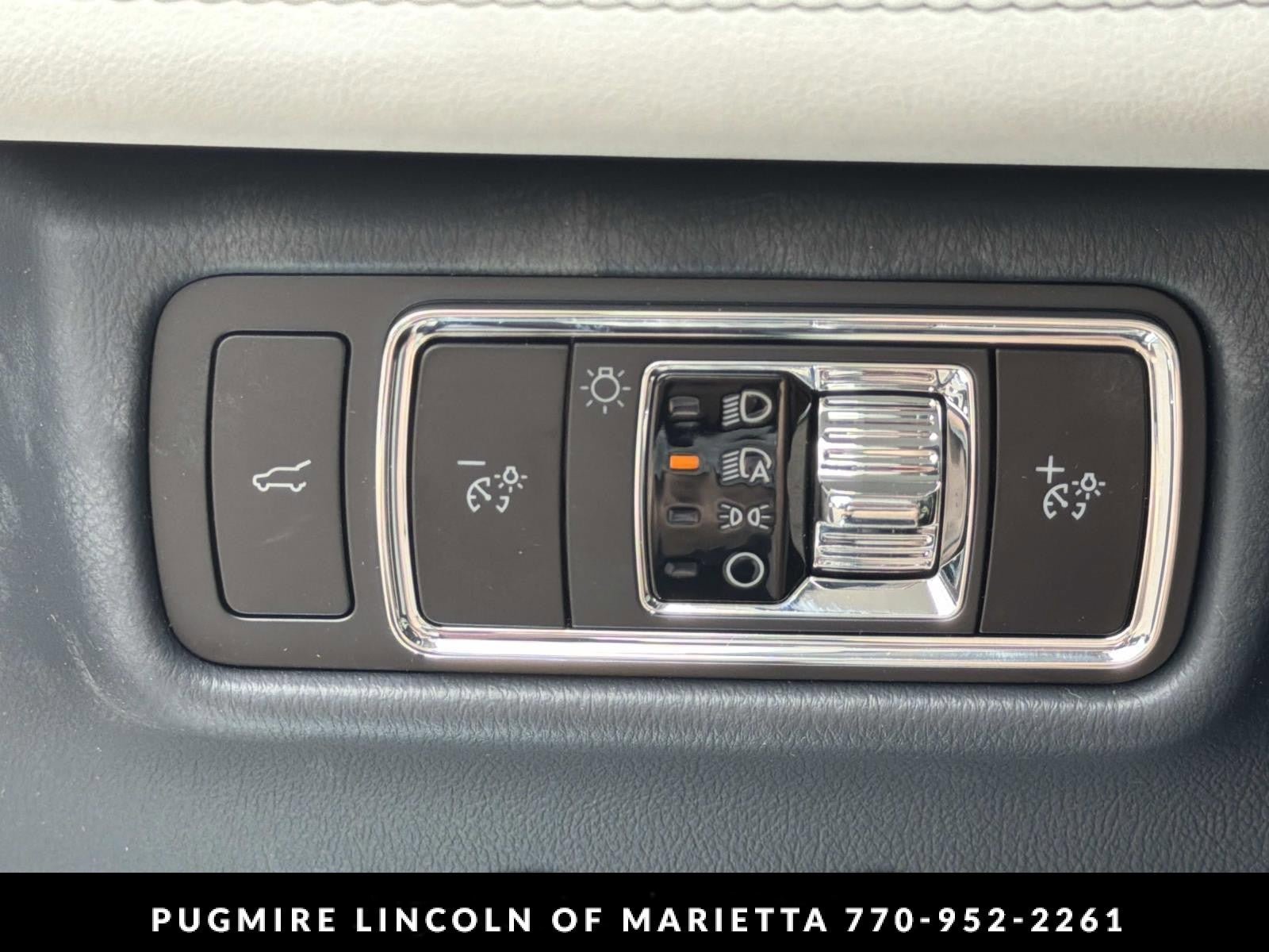 New 2026 Lincoln Aviator AWD image 33