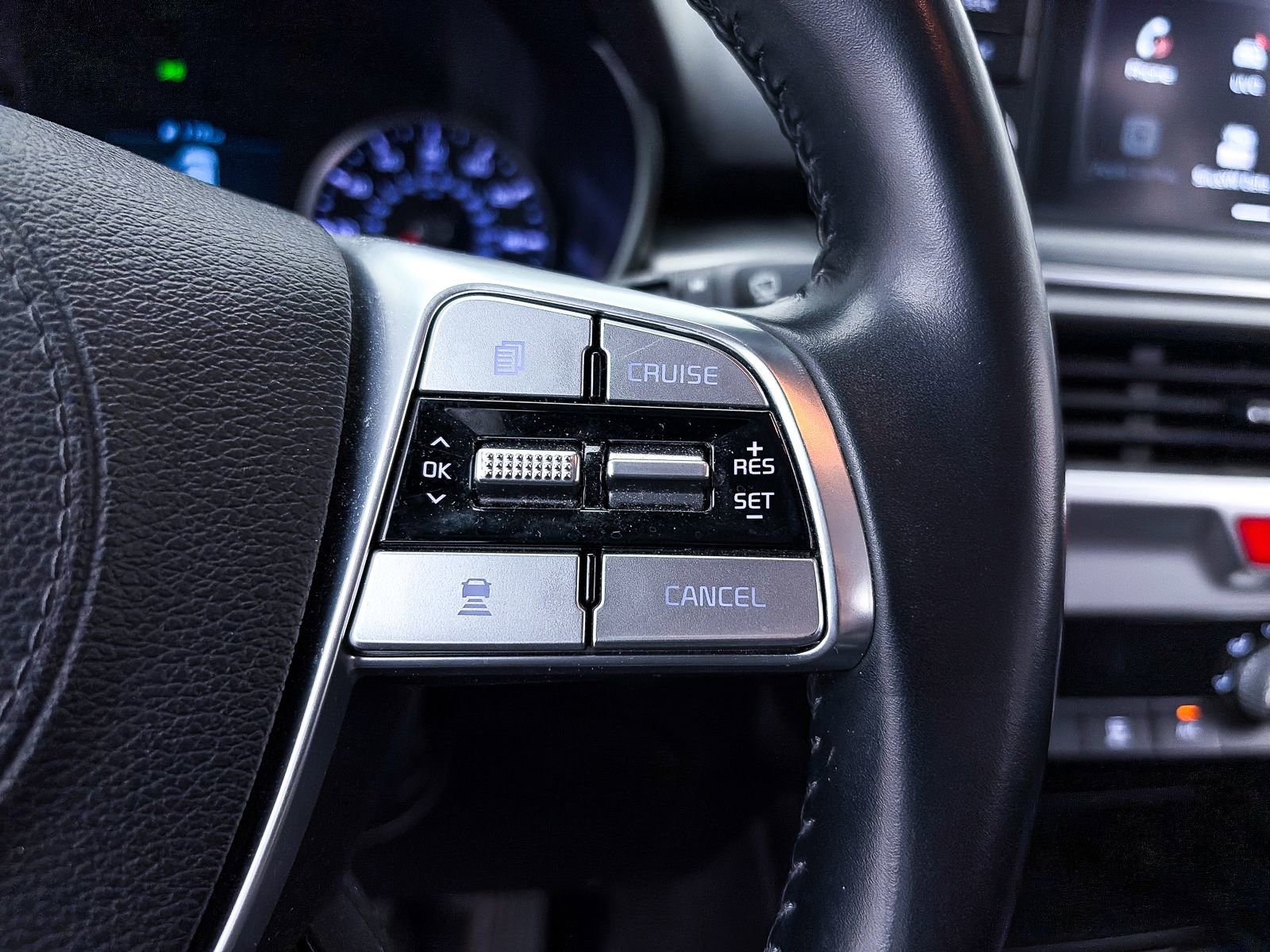 Used 2020 Kia Telluride LX AWD/4WD image 29