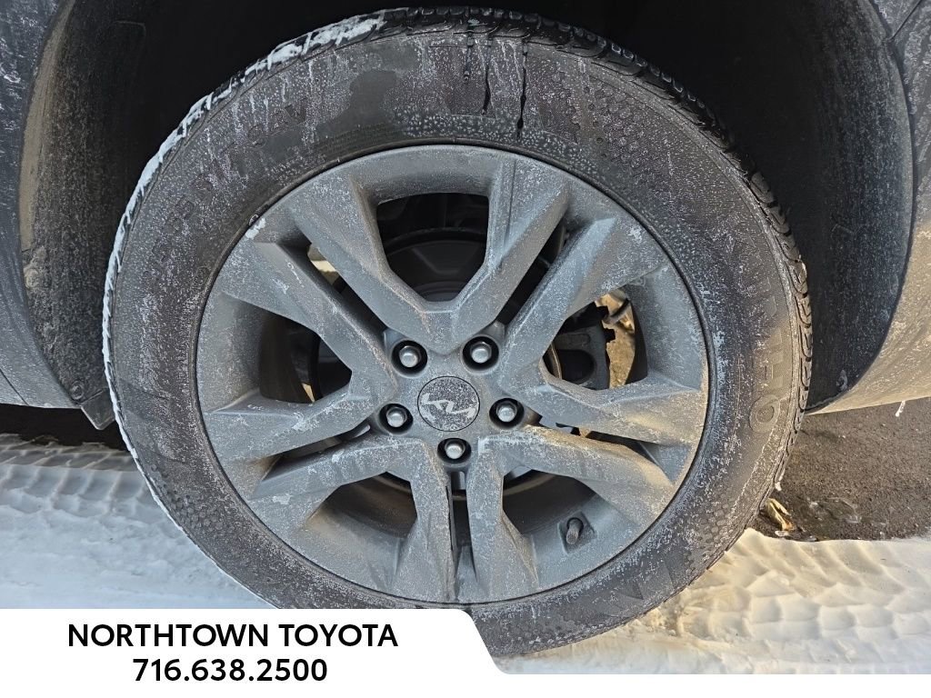 Used 2023 Kia Seltos LX image 9