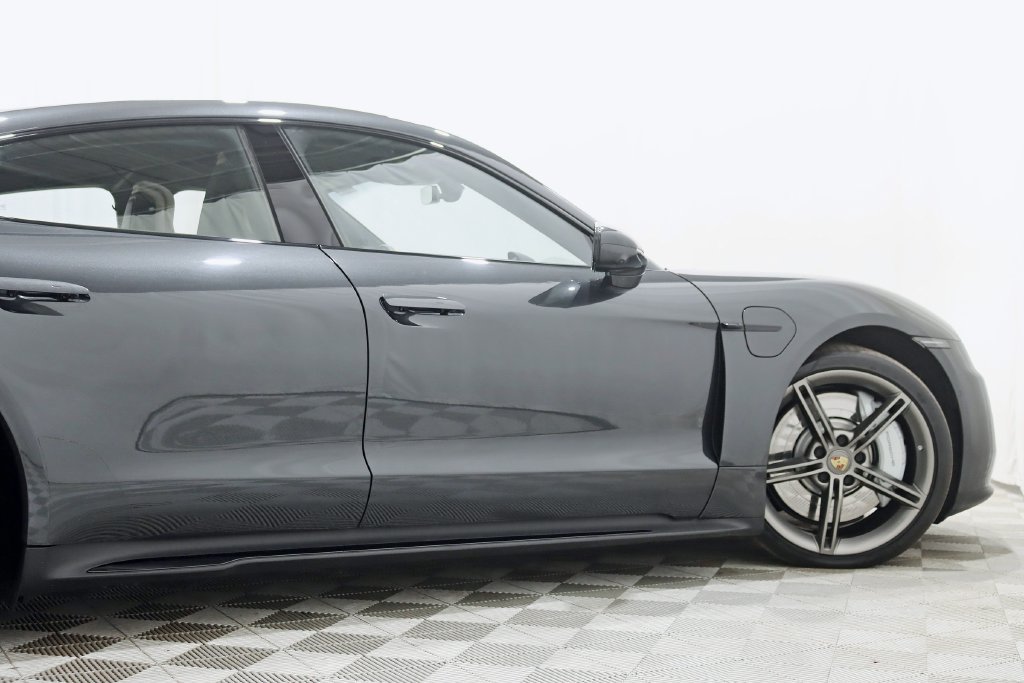 Used 2023 Porsche Taycan GTS AWD/4WD image 10