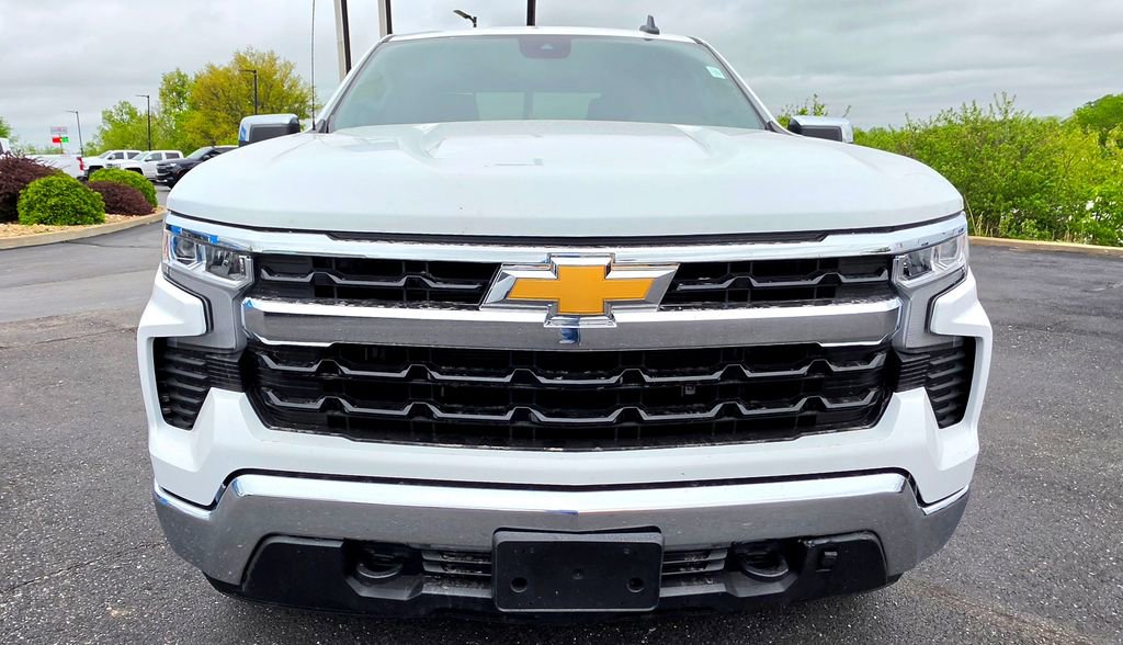 Used 2024 Chevrolet Silverado 1500 LT w/ Protection Package AWD/4WD image 15