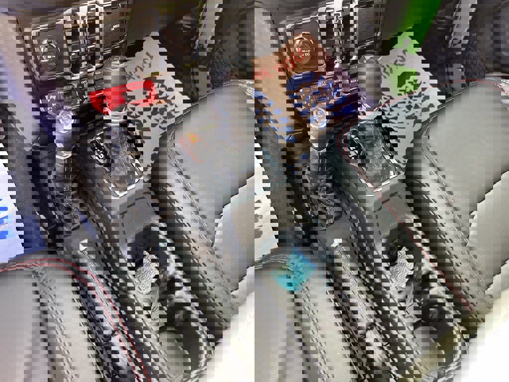 Used 2025 Jeep Wrangler Unlimited Rubicon image 11