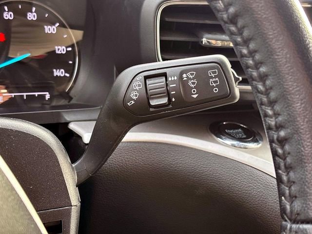 Used 2022 Ford Explorer XLT w/ Equipment Group 202A image 29