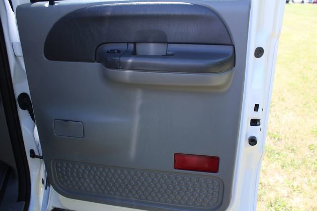 Used 2002 Ford F350 XLT image 29