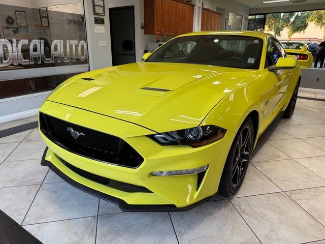 Used 2021 Ford Mustang GT RWD image 3