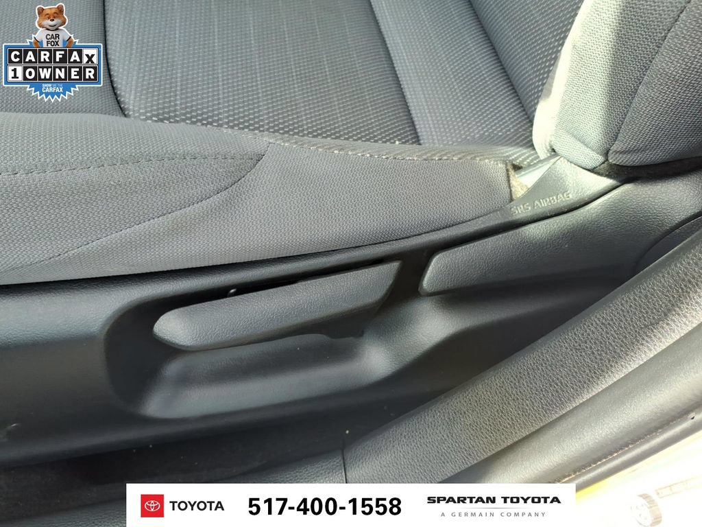 Used 2023 Toyota Corolla SE FWD image 16