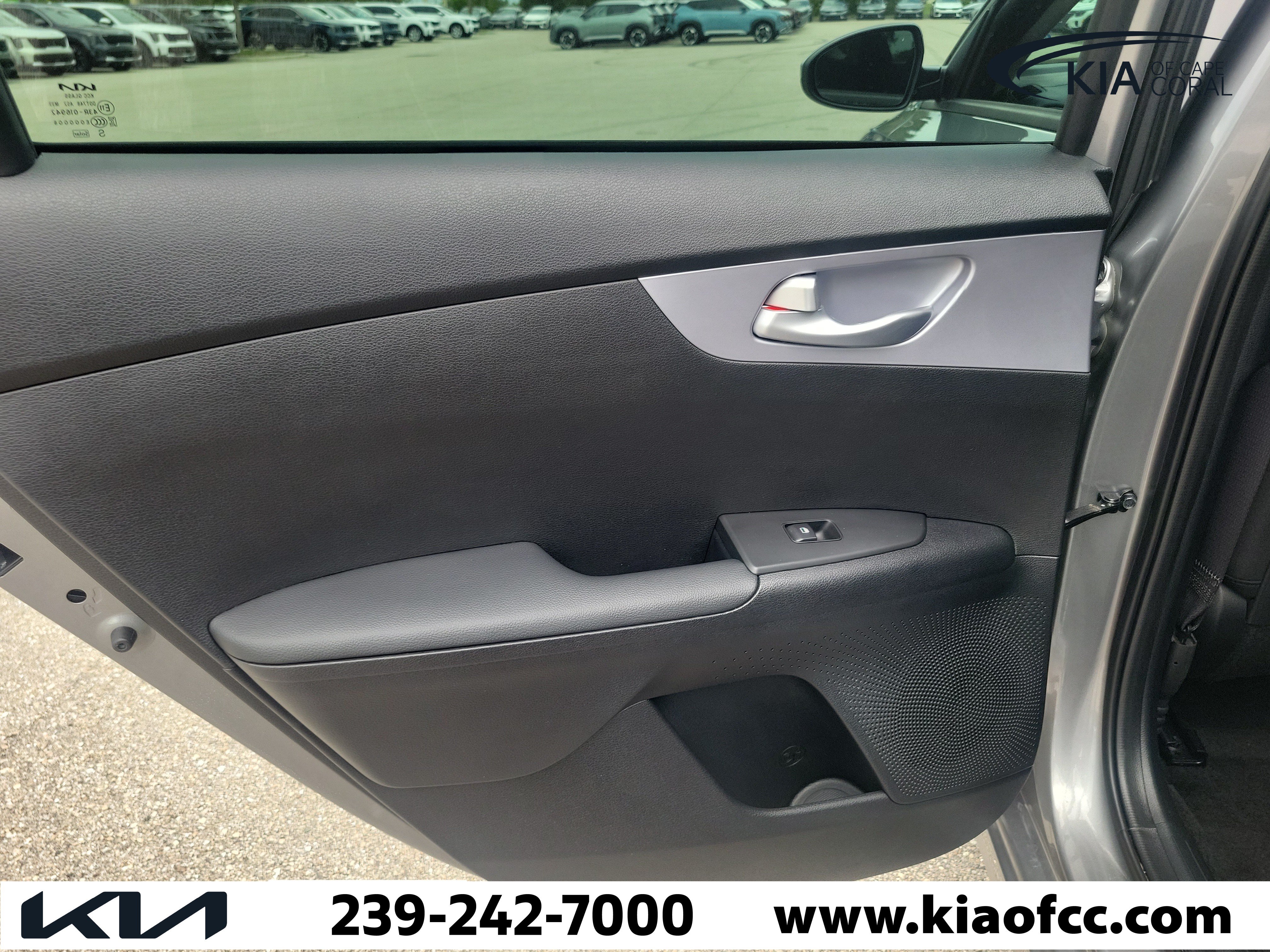 Certified 2024 Kia Forte LXS FWD image 12