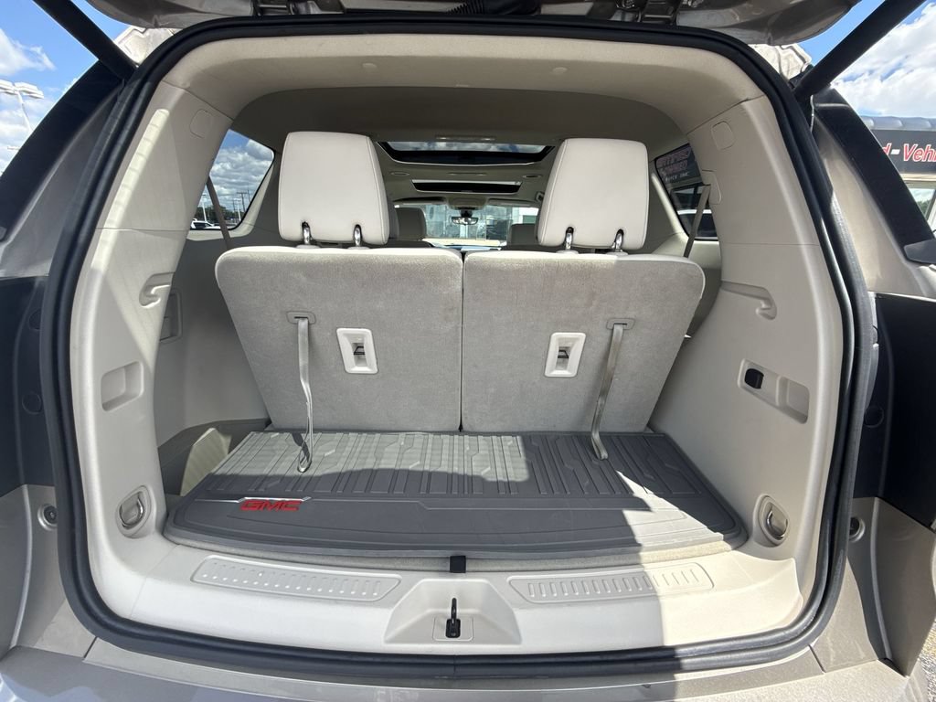 Certified 2023 GMC Acadia Denali w/ Denali Ultimate Package AWD/4WD image 26