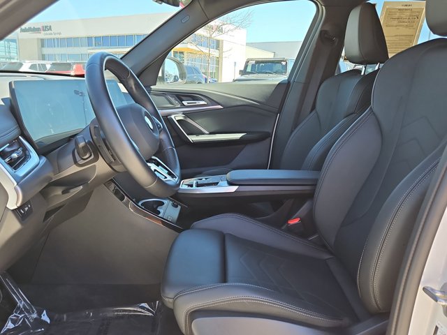 Used 2025 BMW X1 xDrive28i AWD/4WD image 17