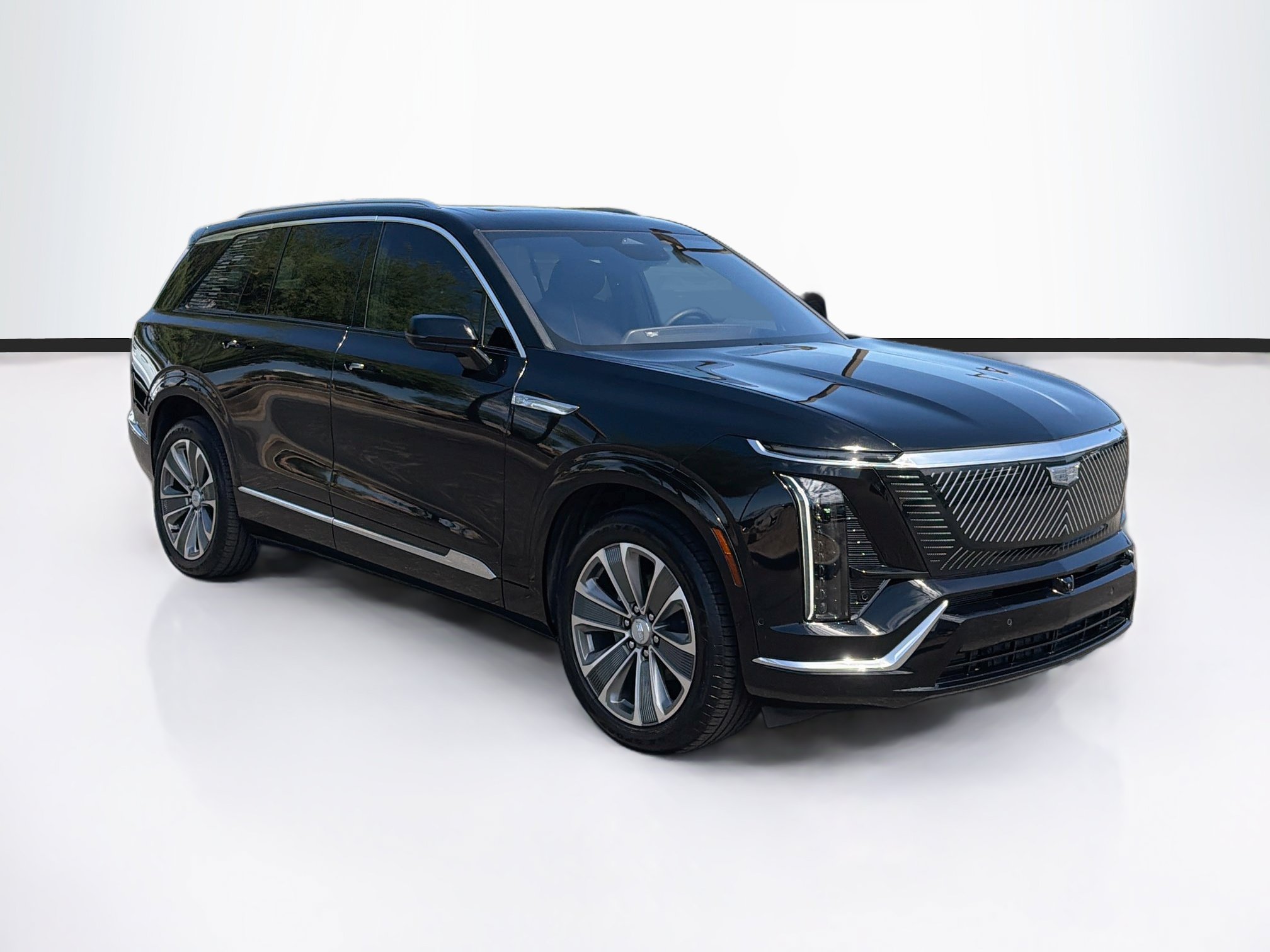 Certified 2026 Cadillac Vistiq Luxury AWD/4WD image 3
