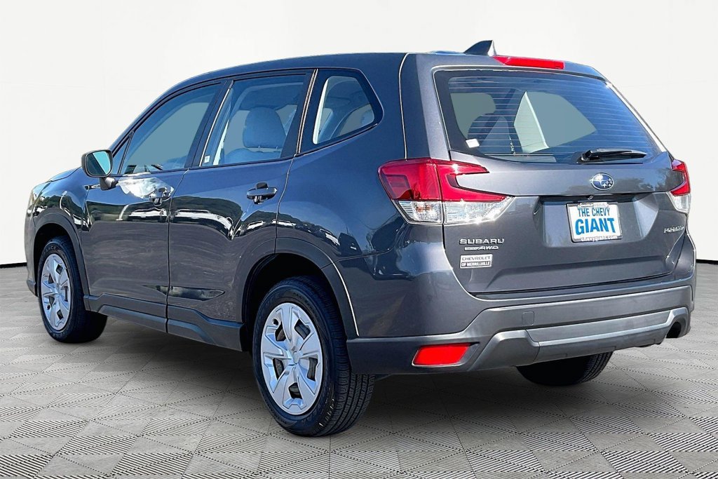 Used 2022 Subaru Forester AWD/4WD image 4