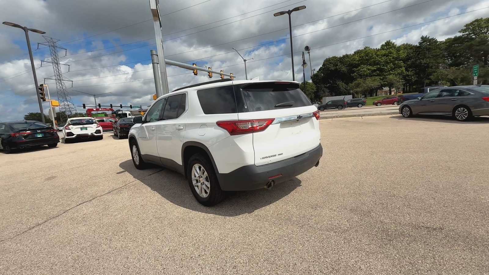 Certified 2019 Chevrolet Traverse LT AWD/4WD image 6