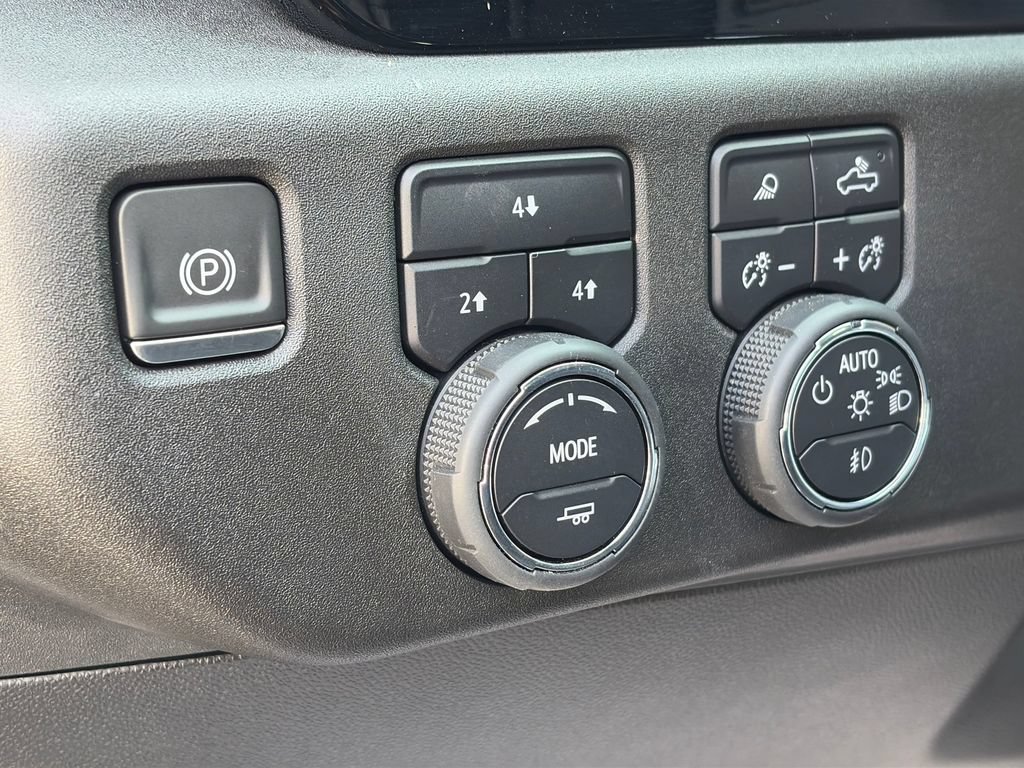 Used 2024 Chevrolet Silverado 3500 LT w/ All Star Edition AWD/4WD image 16