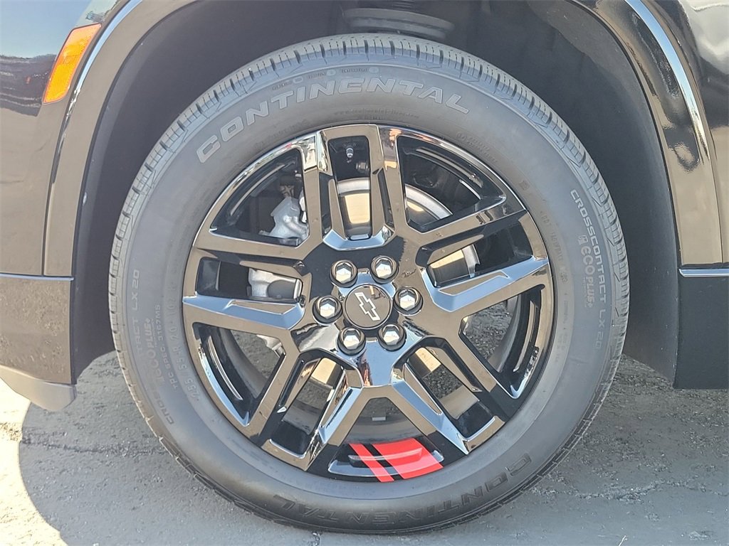 Used 2023 Chevrolet Traverse Premier w/ Redline Edition image 34