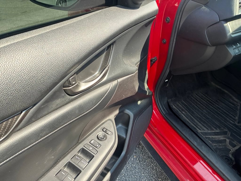 Used 2019 Honda Civic Sport Touring image 10