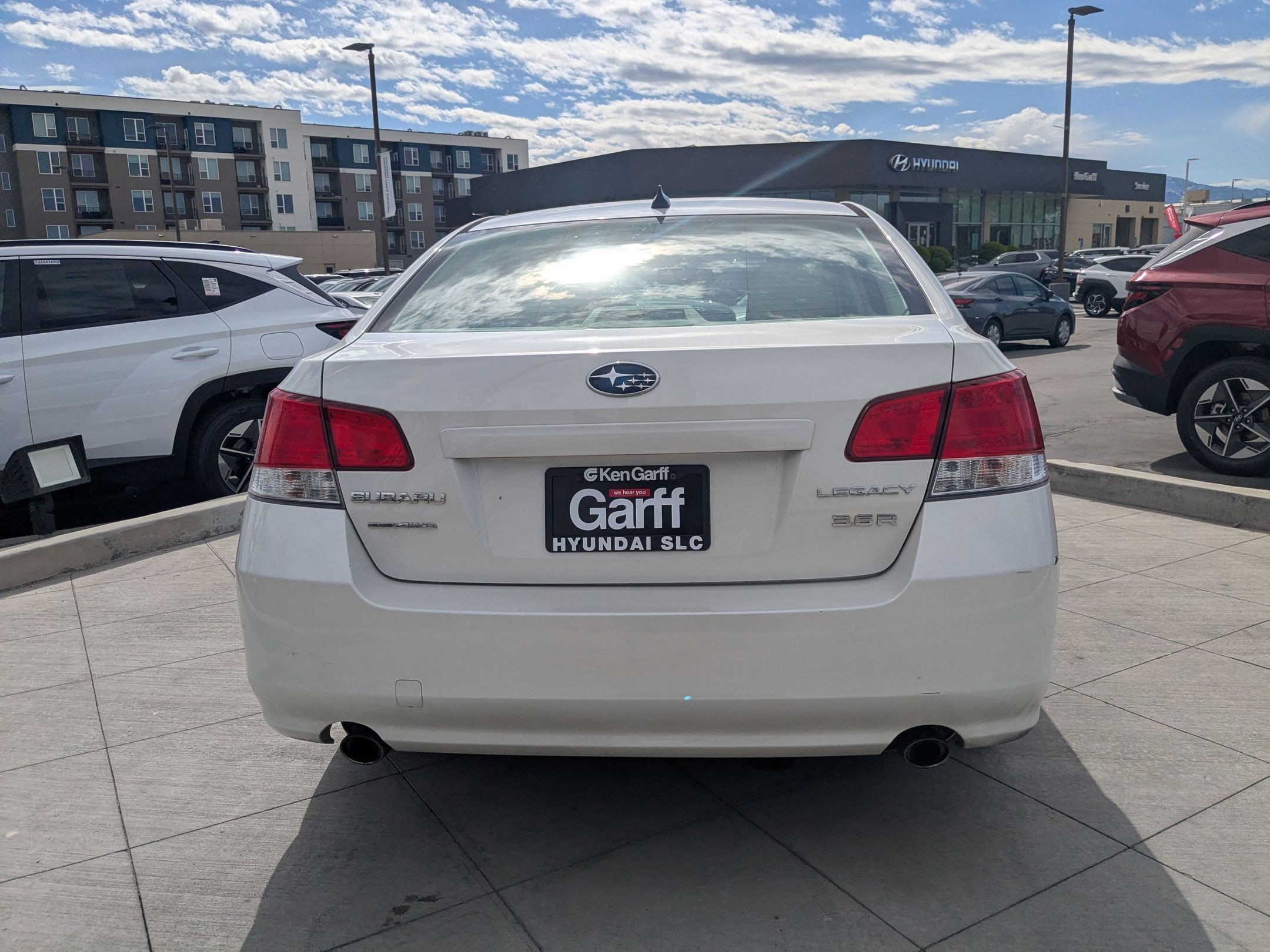 Used 2011 Subaru Legacy 3.6R Limited image 5