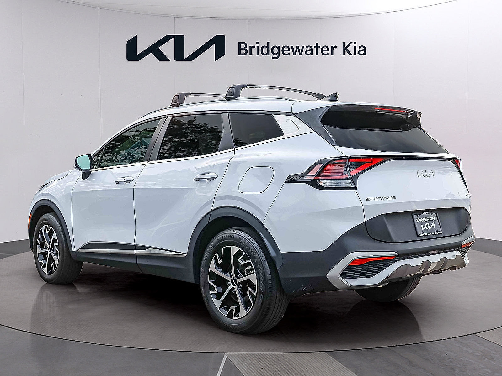 Certified 2024 Kia Sportage EX AWD/4WD image 4