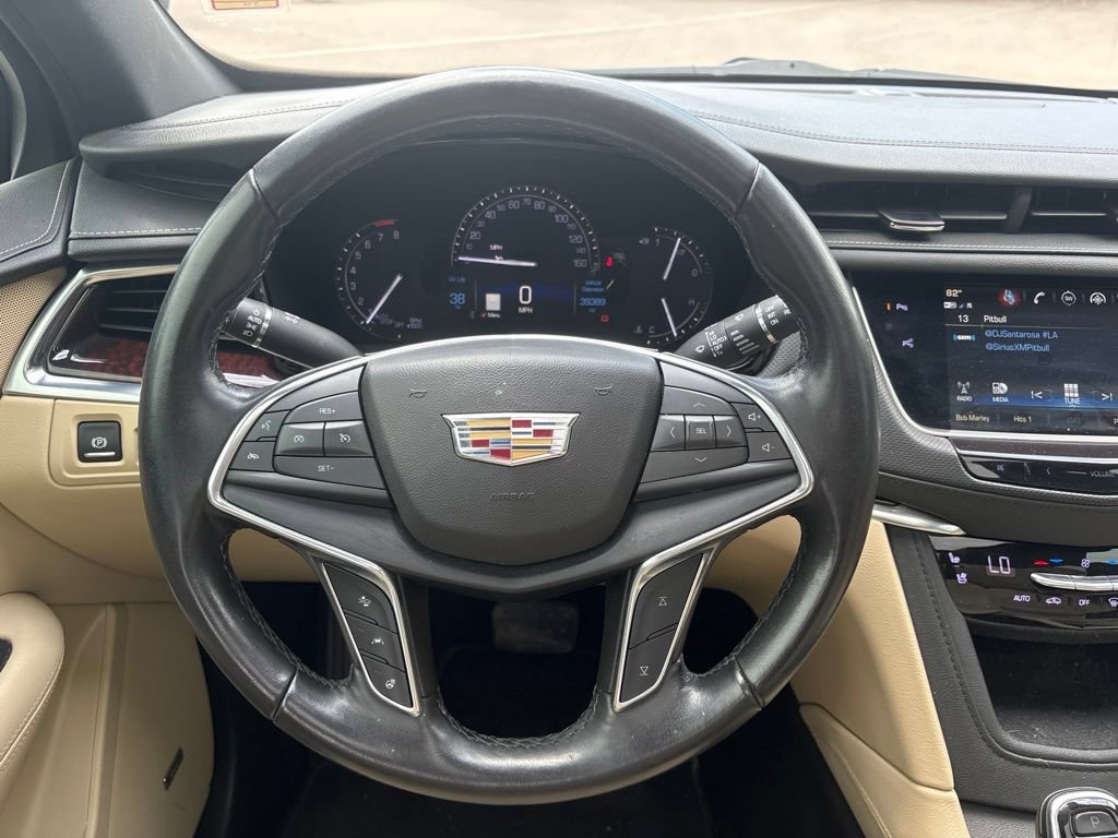 Used 2019 Cadillac XT5 Premium Luxury w/ Driver Assist Package AWD/4WD image 14