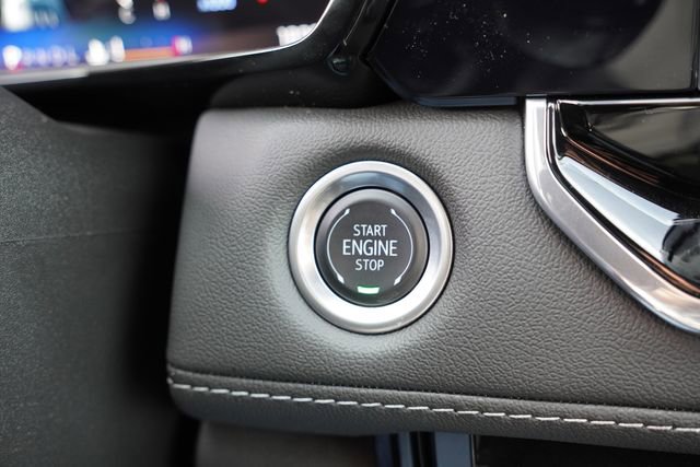 Used 2024 Chevrolet Colorado LT w/ LT Convenience Package II image 28