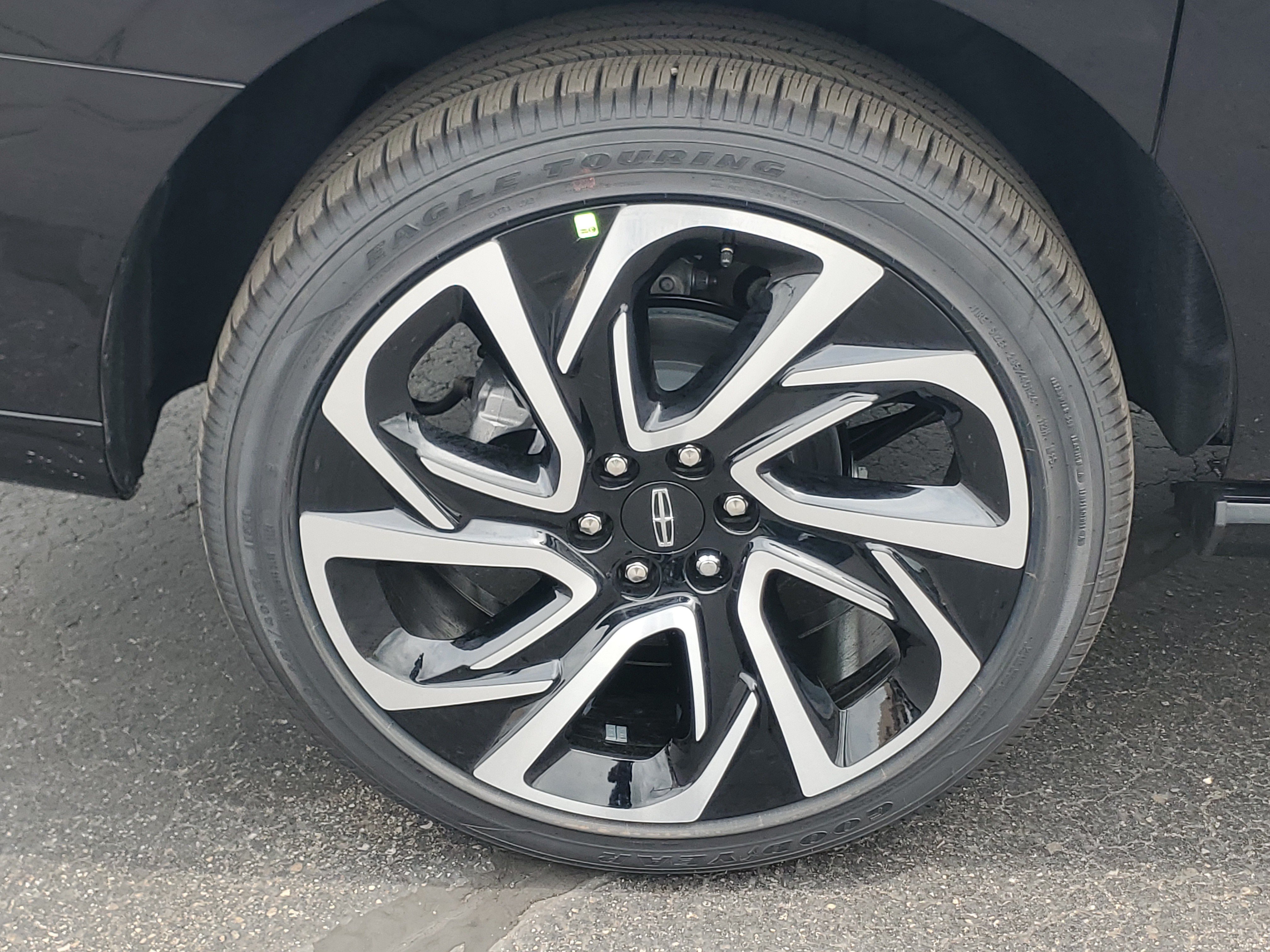 New 2026 Lincoln Navigator L Black Label AWD/4WD image 5