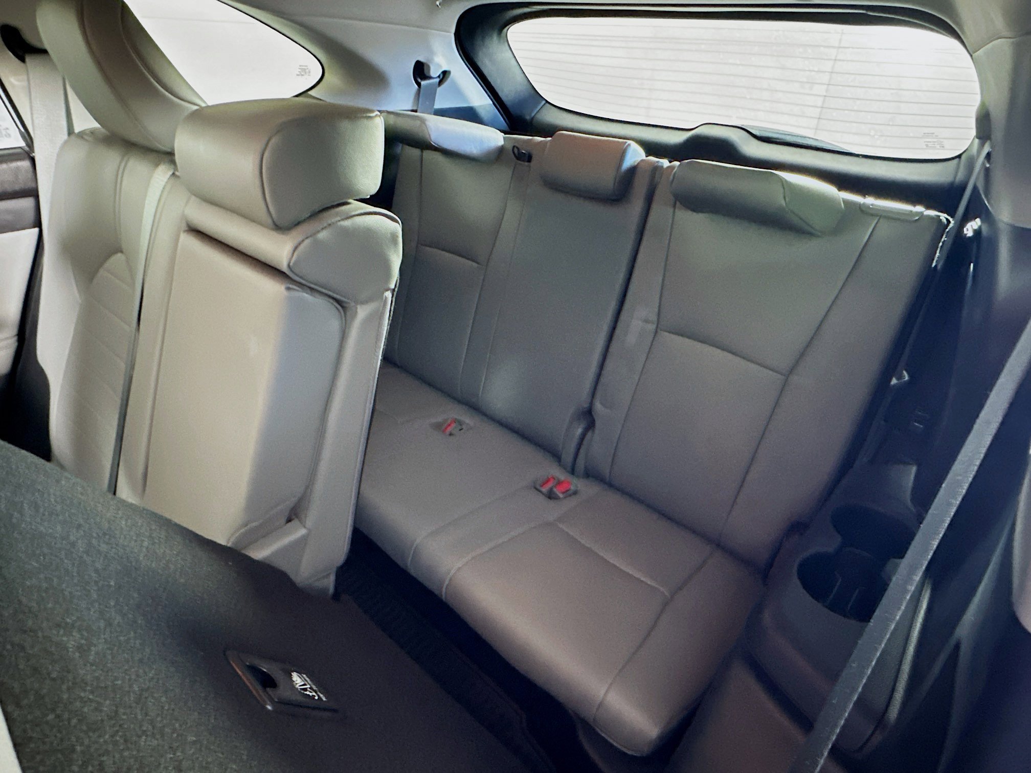 Used 2022 Toyota Highlander XLE image 31