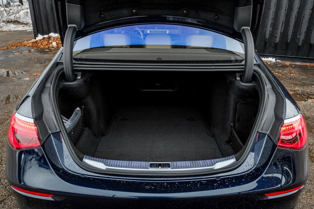 New 2026 Mercedes-Benz S 500 4MATIC image 8