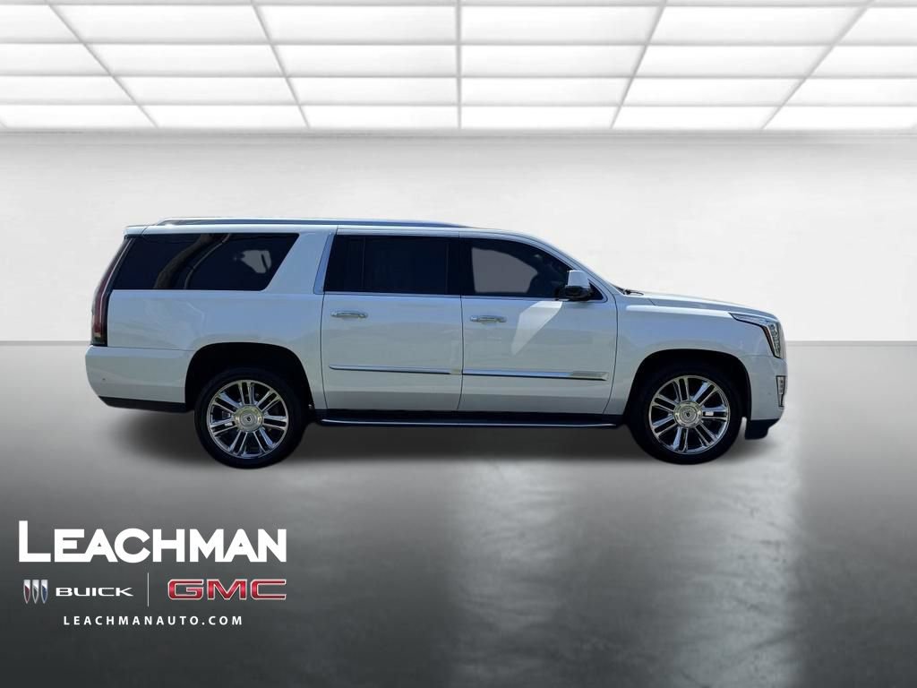 Used 2020 Cadillac Escalade ESV Premium Luxury AWD/4WD image 8