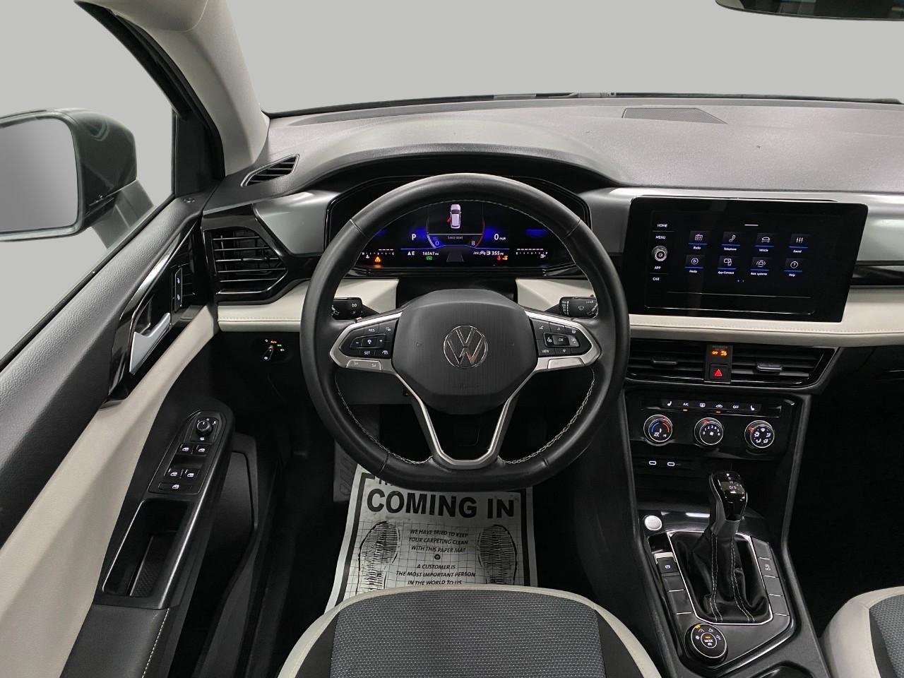 Used 2025 Volkswagen Taos S AWD/4WD image 42