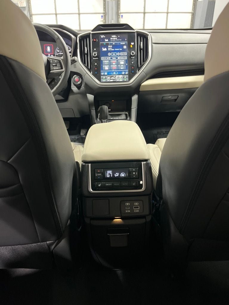 Certified 2025 Subaru Ascent Limited w/ Popular Package #2 AWD/4WD image 35