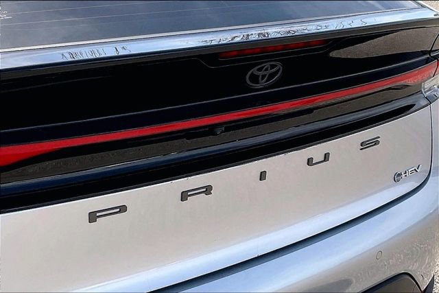 Used 2024 Toyota Prius LE image 8