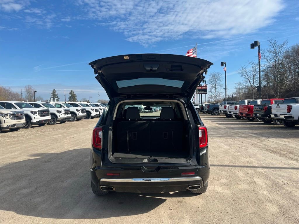 Used 2023 GMC Acadia Denali w/ Trailering Package image 12