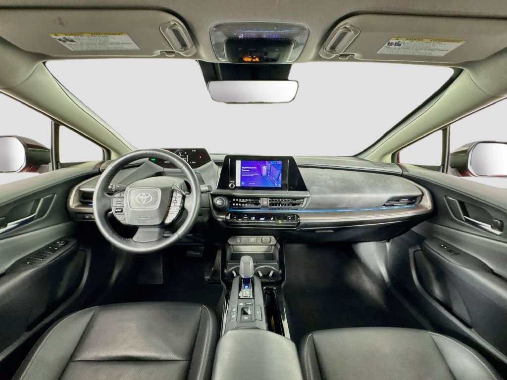 Used 2024 Toyota Prius XLE FWD image 15