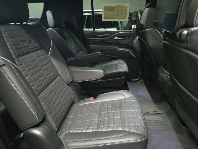 Certified 2024 Cadillac Escalade ESV Sport Platinum image 11