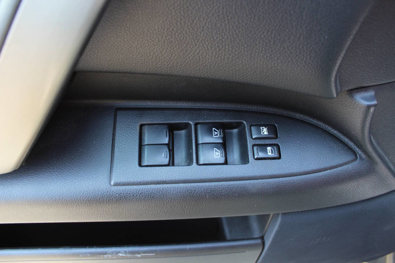 Used 2006 INFINITI FX35 AWD w/ (G02) Touring Pkg image 17