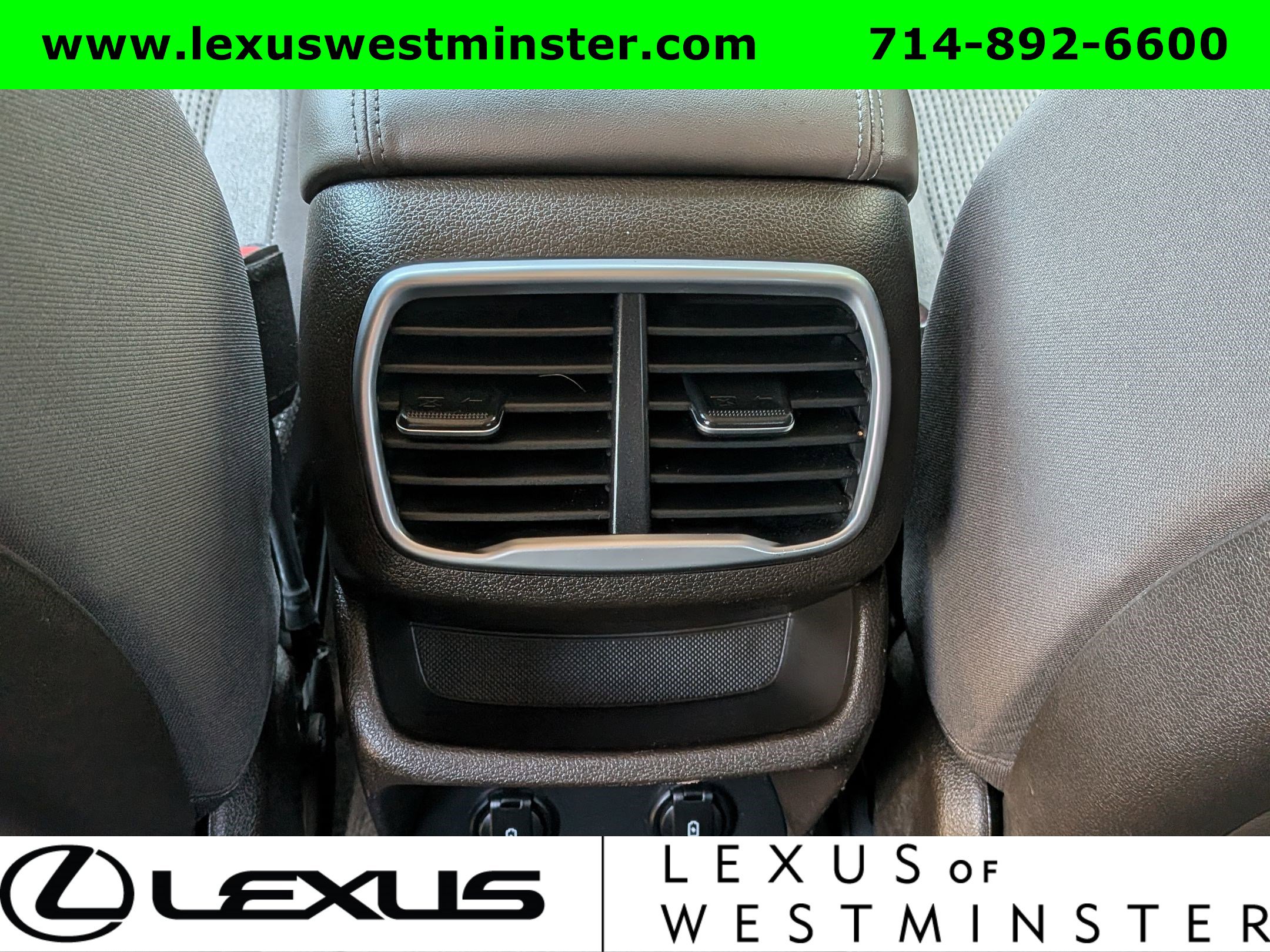 Used 2019 Hyundai Santa Fe SE FWD image 15
