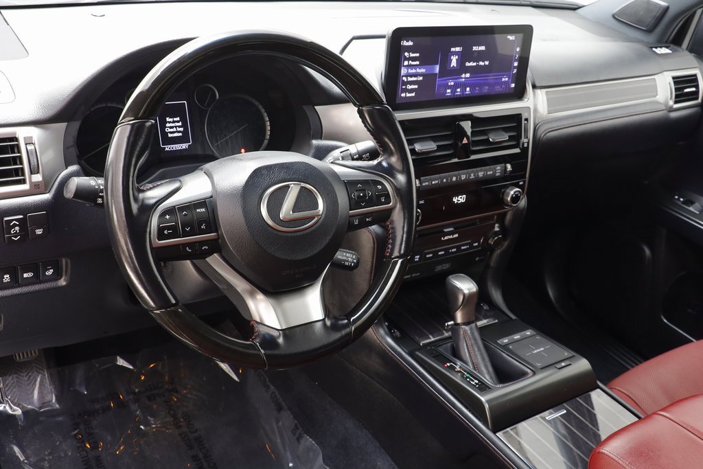 Used 2022 Lexus GX 460 Premium w/ Accessory Package image 7