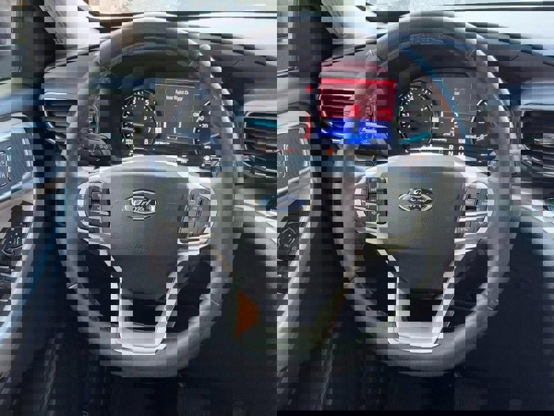 Used 2021 Ford Explorer XLT w/ Equipment Group 202A image 13